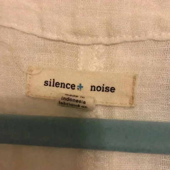 Silence & Noise shirt/beach cover up - Picture 2 of 6
